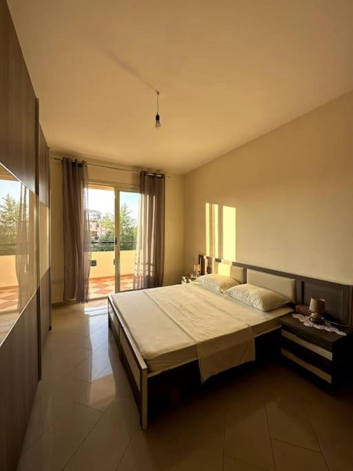 Merkel Apartments - Image 2