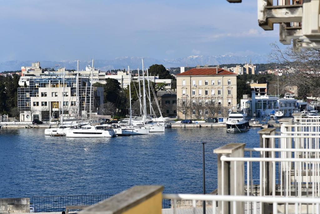 Apartment Pablo - Old Town Zadar with Balcony