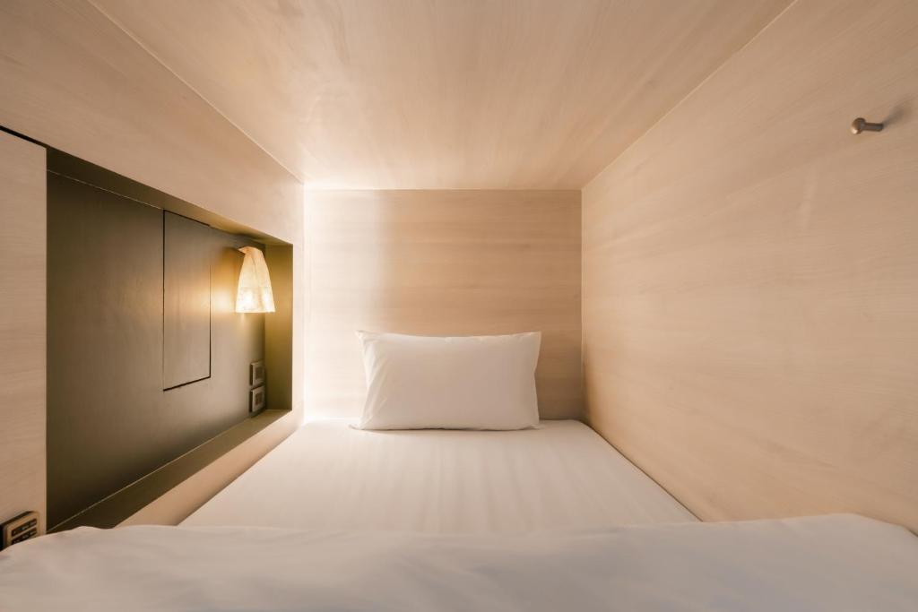 Speck Bangkok - Bed In 4-Bed Female Dormitory Room