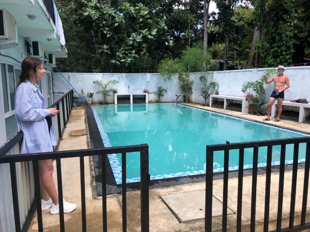 The swimming pool at or close to Thisara Pool Resort Kataragama & Yala & Kabiliththa Safari