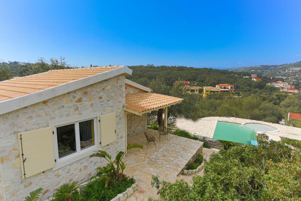 Bazén v ubytování Fede - Danilia Cottages nebo v jeho okolí