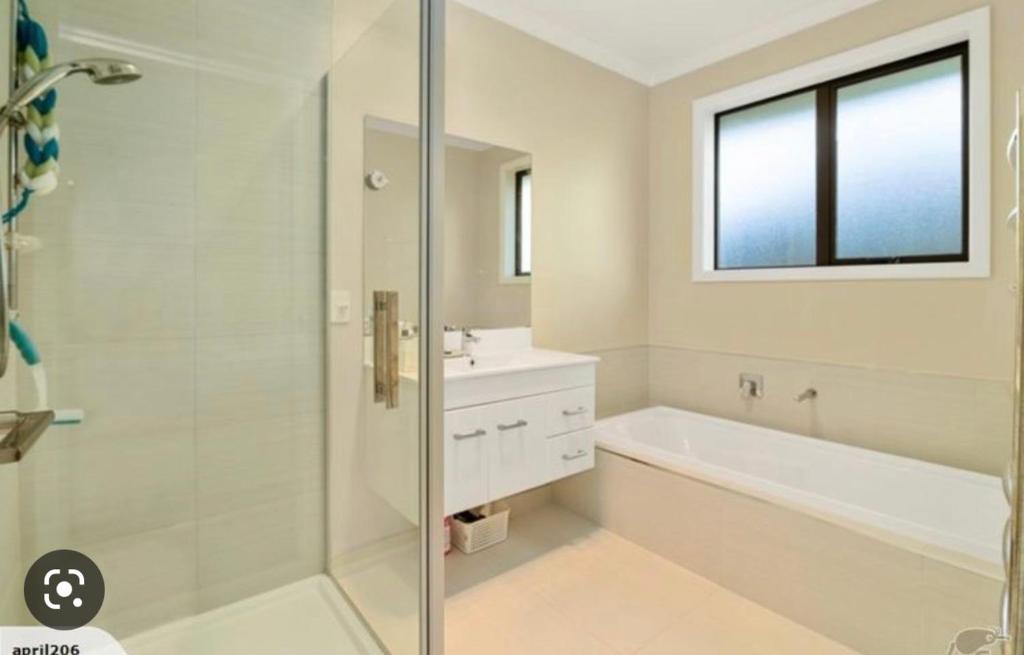 Delighted at Rotorua nearly Redwoods - Resim 3