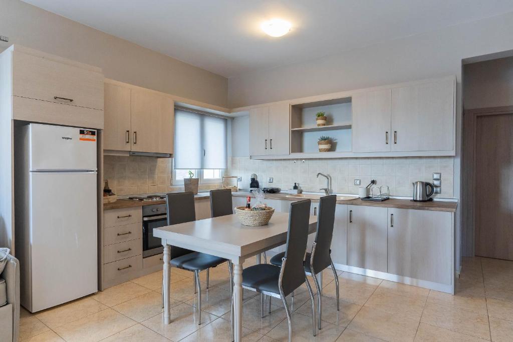 Kuchyň nebo kuchyňský kout v ubytování Serenity Villa