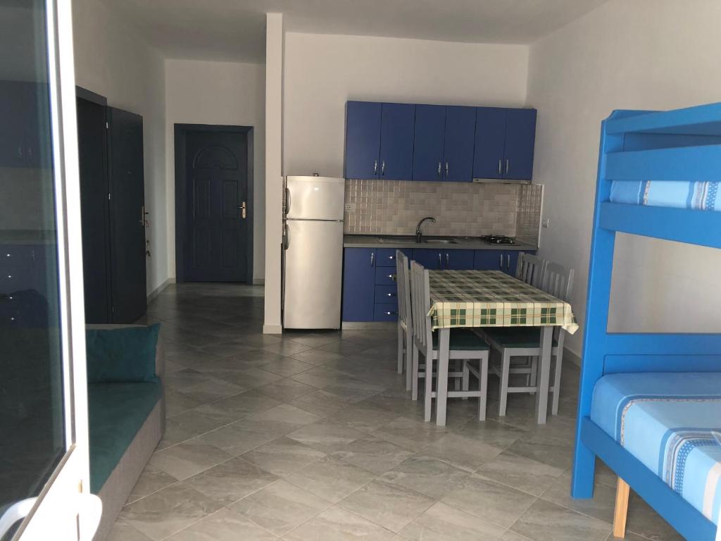 Doci Seven Hotel - Image 11