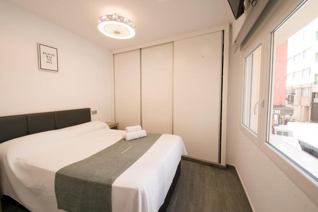 RONDA Centro Levante Beach, Benidorm – Updated 2023 Prices
