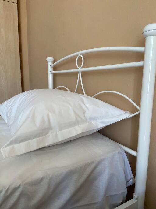 Postel nebo postele na pokoji v ubytování Luxury apartment in Nafpaktos