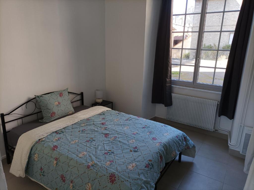 Posteľ alebo postele v izbe v ubytovaní O'Couvent - Appartement 87m2 - 4 chambres - A511
