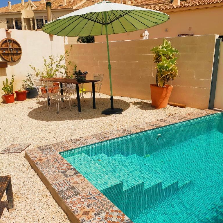 Casa Eline Casco Antiguo Altea piscina privada y jardin ...