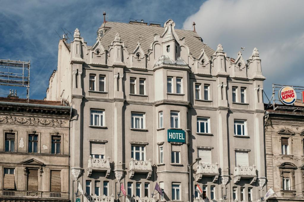 Baross City Hotel - Budapest - Resim 34
