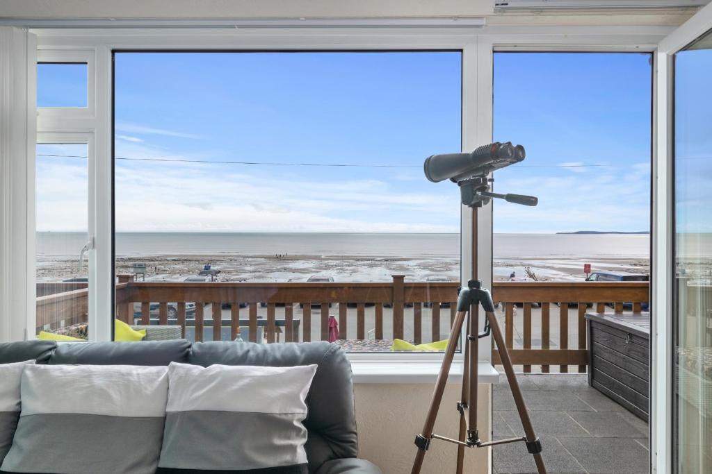 Camera su 3 Livelli con Vista Oceano di Temple Bar Apartment - Sea Front Views ad Amroth