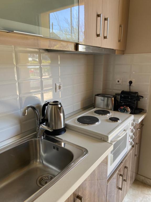 Kuchyň nebo kuchyňský kout v ubytování Casa di Elena
