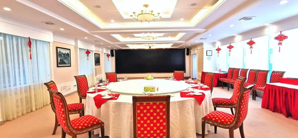 TV a/nebo společenská místnost v ubytování Hunan New Pipaxi Hotel