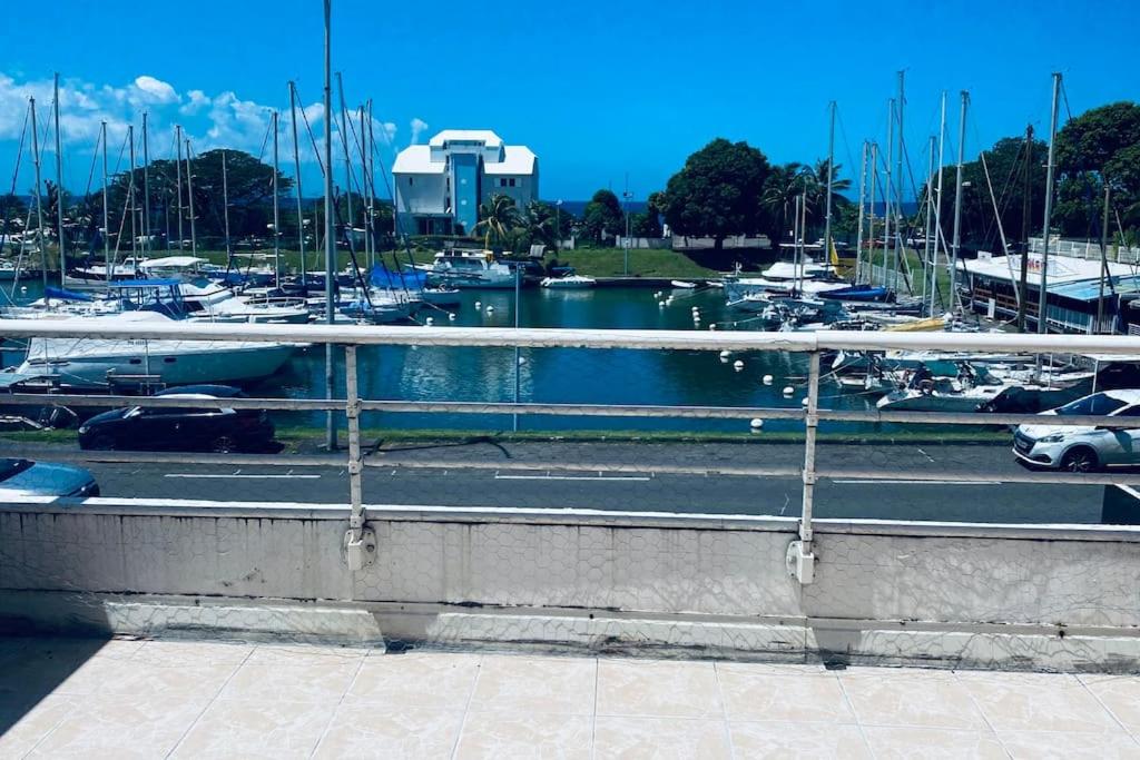 Fotografie z fotogalerie ubytování Marin’Appart * vue sur mer* v destinaci Gourbeyre