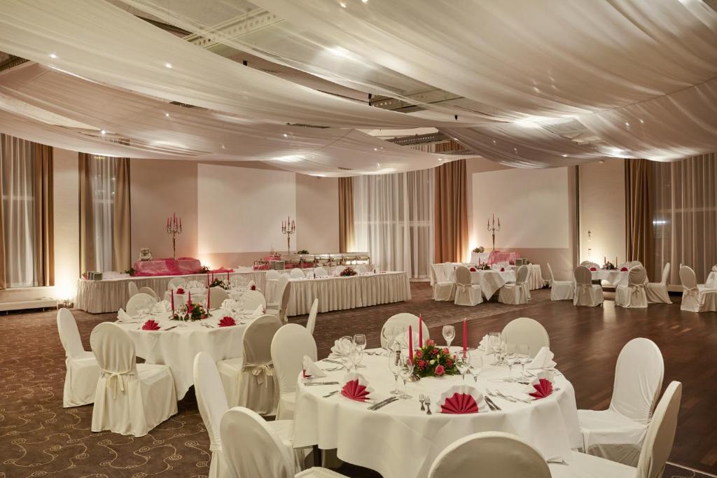 Restaurace v ubytování H4 Hotel Hamburg Bergedorf