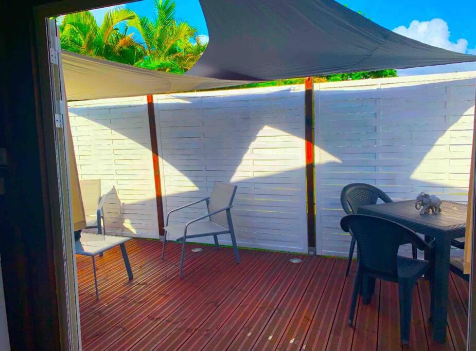 Patio nebo venkovní prostory v ubytování Bungalow Ti Kako