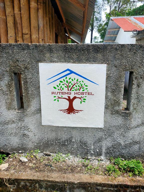 Certifikát, hodnocení, plakát nebo jiný dokument vystavený v ubytování Ruteng Hostel