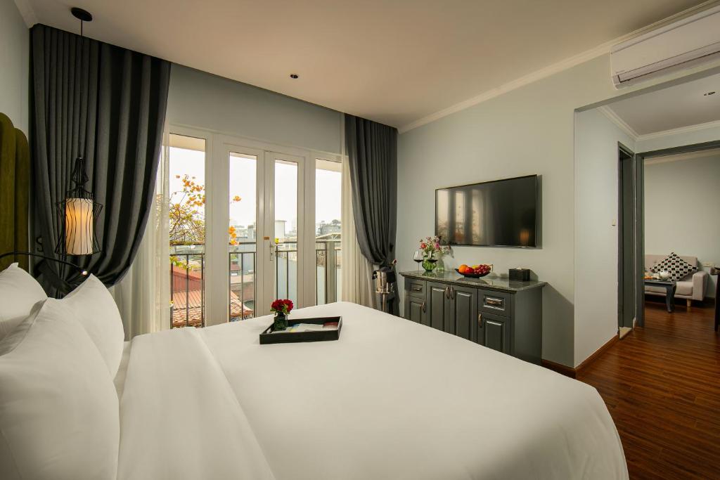 La Mejor Hotel & Sky Bar - 17