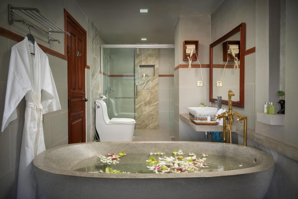 Gallery image of this property