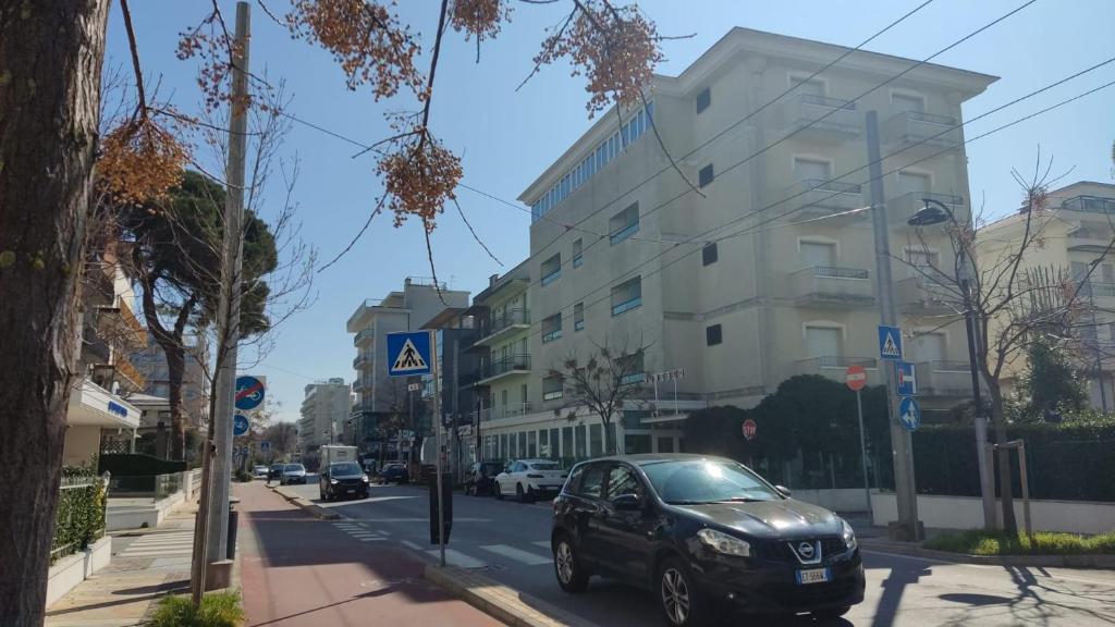 Hotel Moresco Riccione - Piscina Beach Village - Resim 13