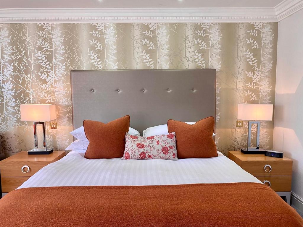 Rowhill Grange Hotel & Utopia Spa - 