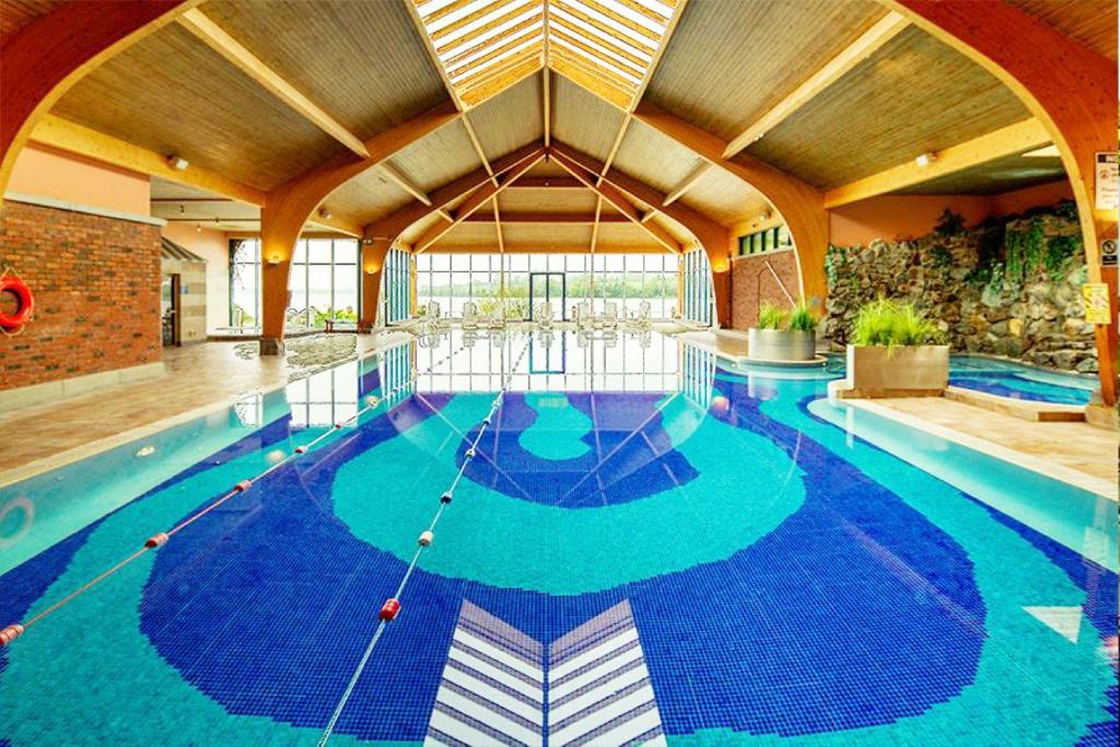 Bazén v ubytování Ferrycarrig Hotel nebo v jeho okolí