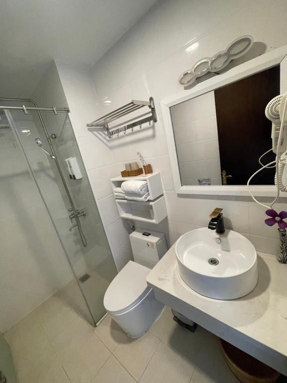 Koupelna v ubytování Tokia hotel nha trang