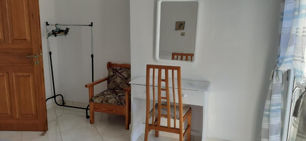 Zdjęcie z galerii obiektu Mimi's sunnyview house w mieście Vlachata