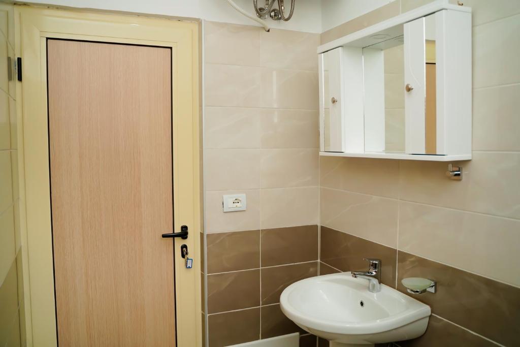 ARTI APARTMENTS - Image 7