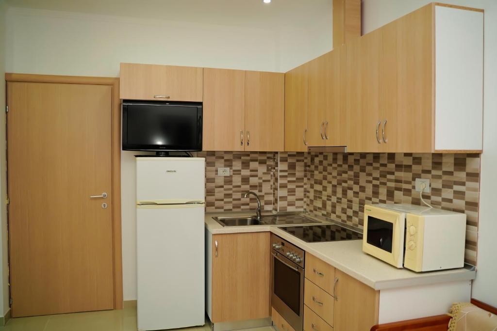 ARTI APARTMENTS - Image 8