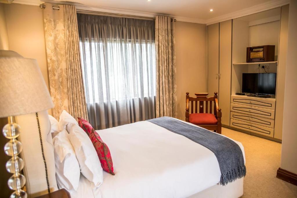 Issaquena Heights Boutique Hotel - Image 34