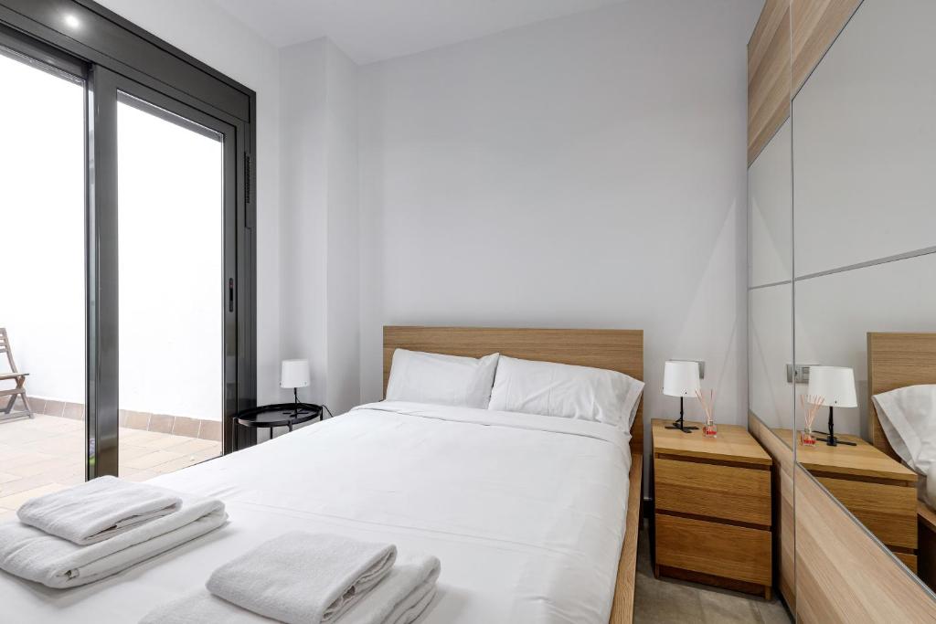 Urban Flats Vallirana - 11