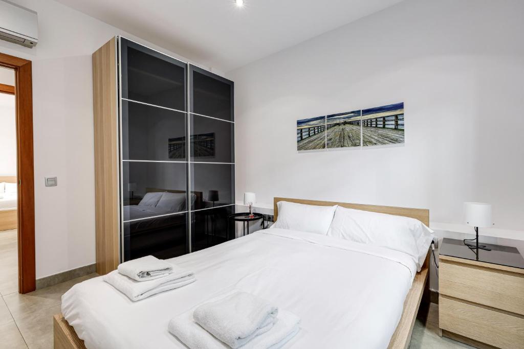 Urban Flats Vallirana - 8