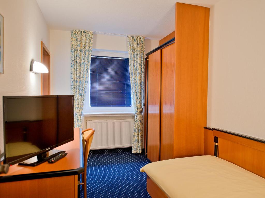 Panorama Hotel - Single Room