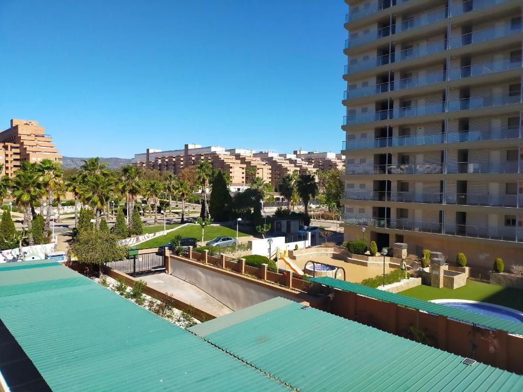 Bazén v ubytování ACV - Vistamar III-1º linea planta 2 norte-2 nebo v jeho okolí