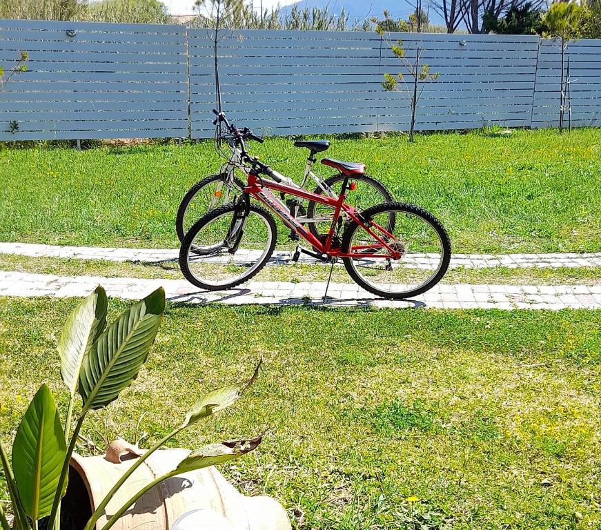 Jízda na kole v ubytování Rontos House, seaside nebo okolí