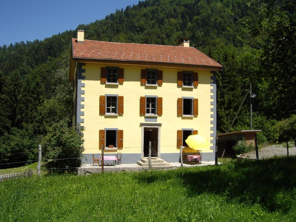 Gallery image of Heidi's Guesthouse in Frenières