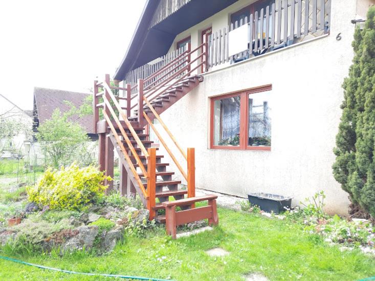 Zahrada ubytování Tahi Apartman