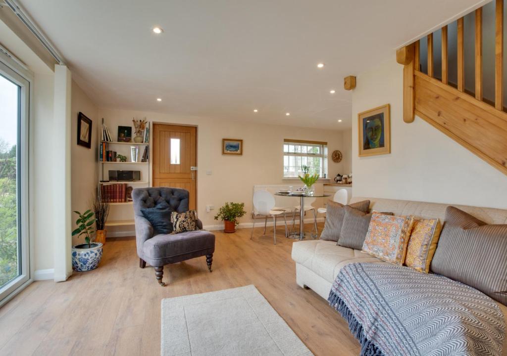 A seating area at Rose Cottage