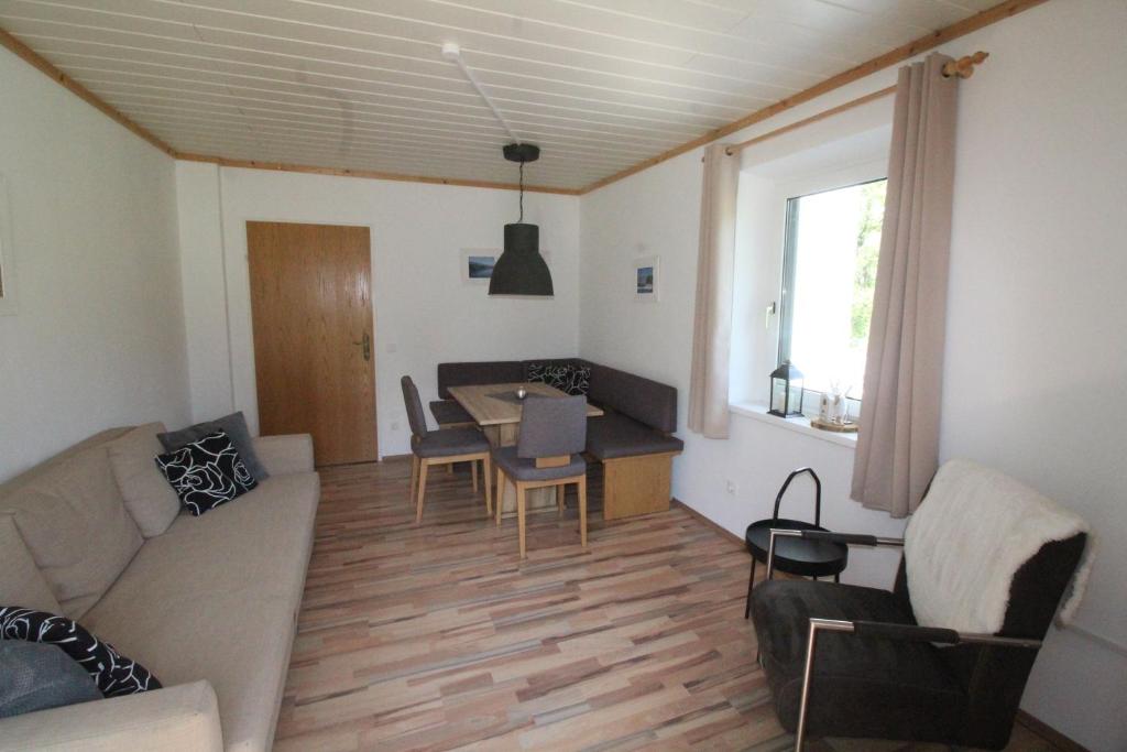 Posezení v ubytování Ferienwohnung Inrefrid