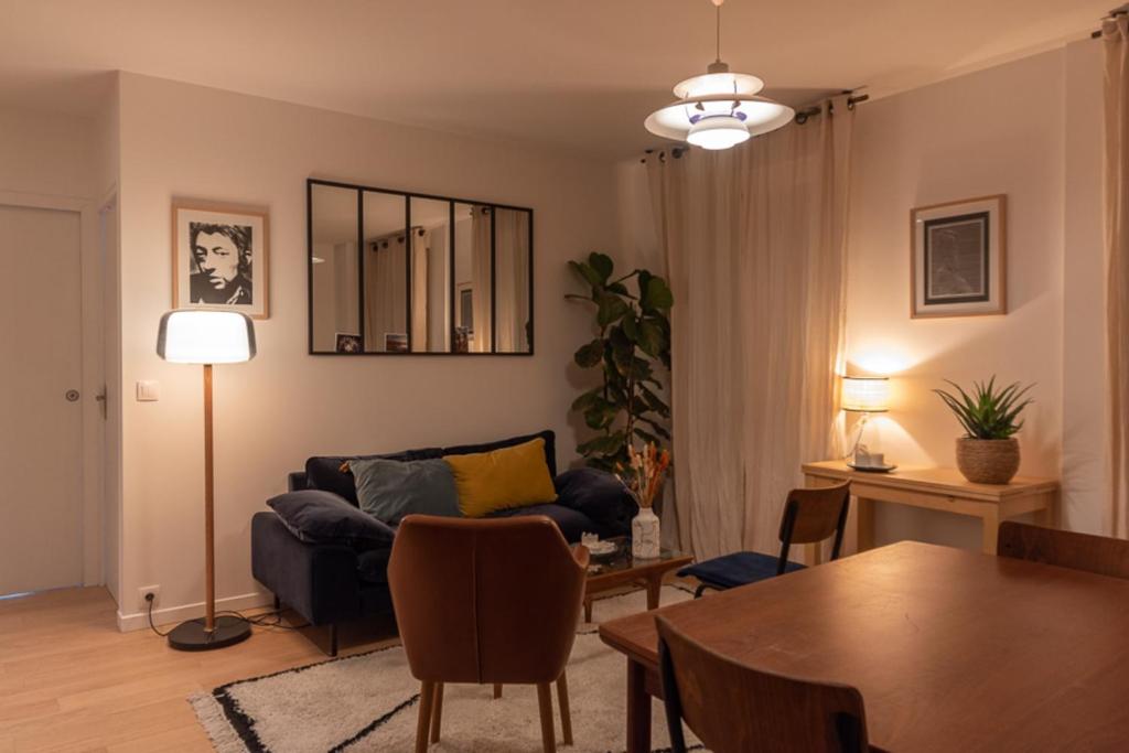 Część wypoczynkowa w obiekcie Charming 35m near Paris