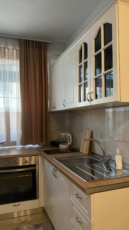Kuchyň nebo kuchyňský kout v ubytování SaEl Apartments