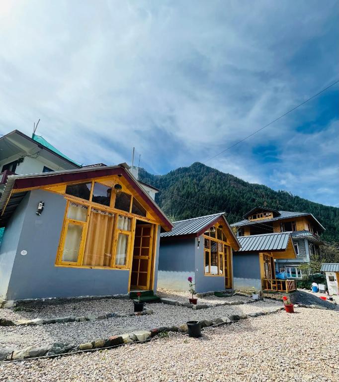 The Aisling House, Kasol (updated prices 2025)