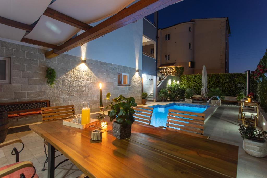 Swimmingpoolen hos eller tæt på VILLA PADRE