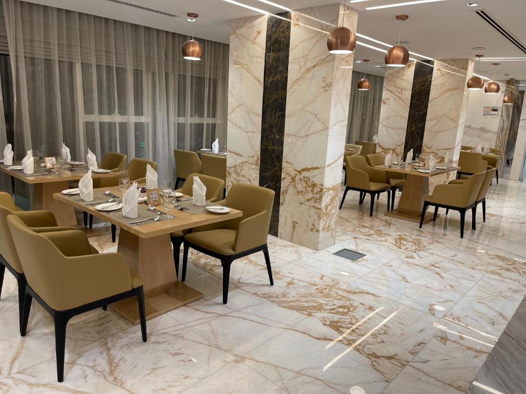 Posezení v ubytování Alberni Jabal Hafeet Hotel Al Ain