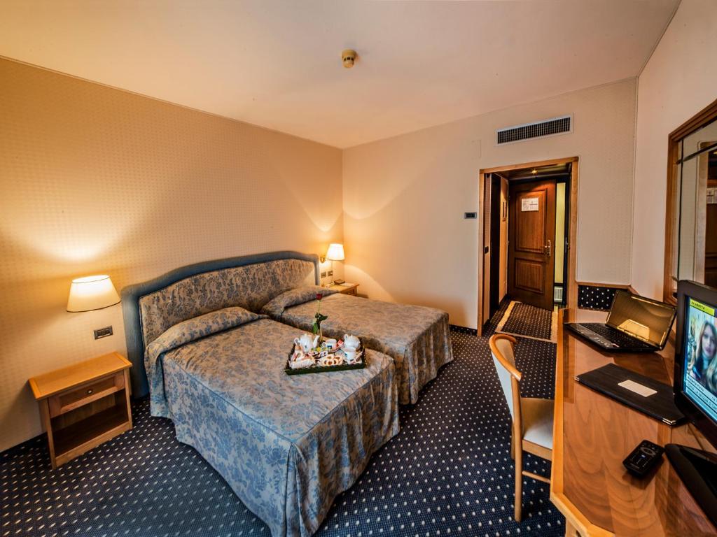 Hotel Valdarno - Twin Room