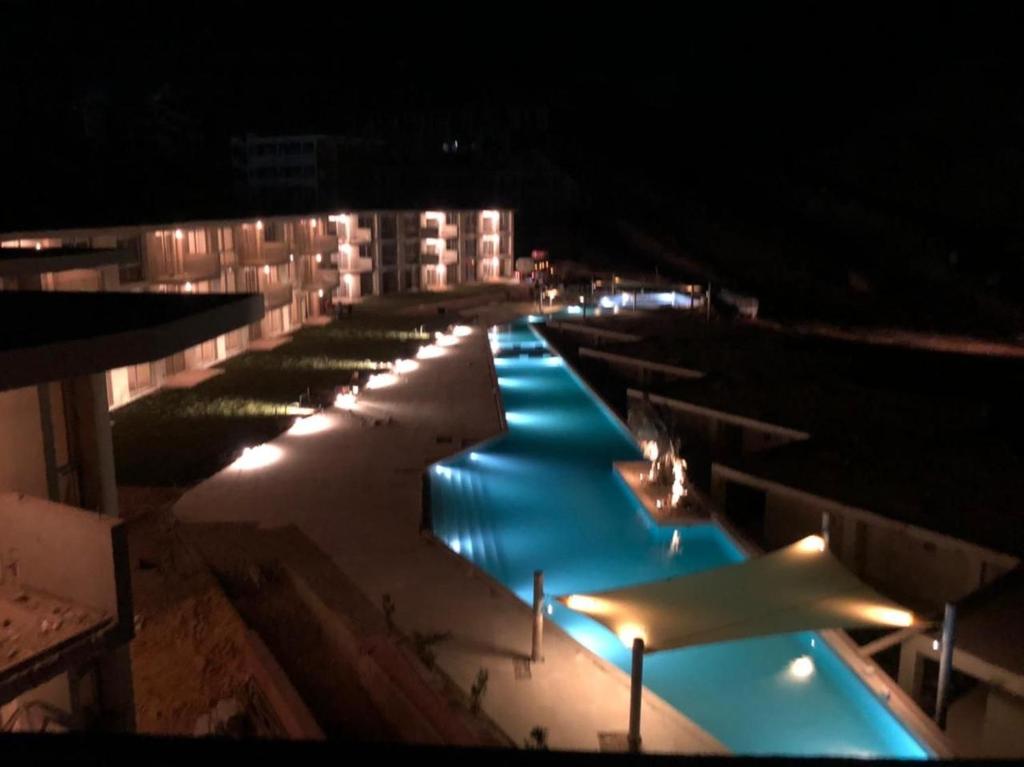 Bazén v ubytování Sea view il monte galala chalet nebo v jeho okolí