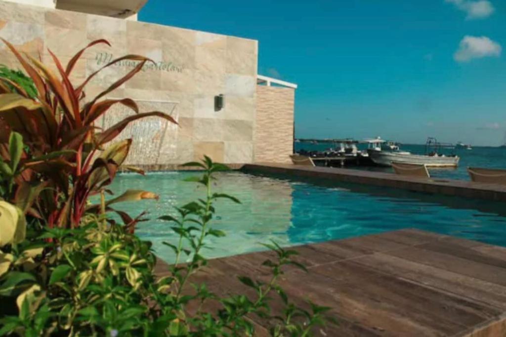 Apartasuite frente al mar en Isla Mujeres México, Cancún (updated