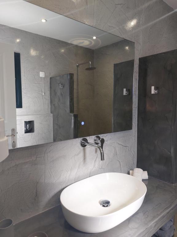 Anthonas Apartments - 2