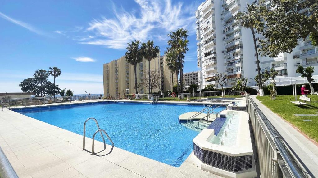 Bazén v ubytování Pool and Beach in Benalmádena nebo v jeho okolí
