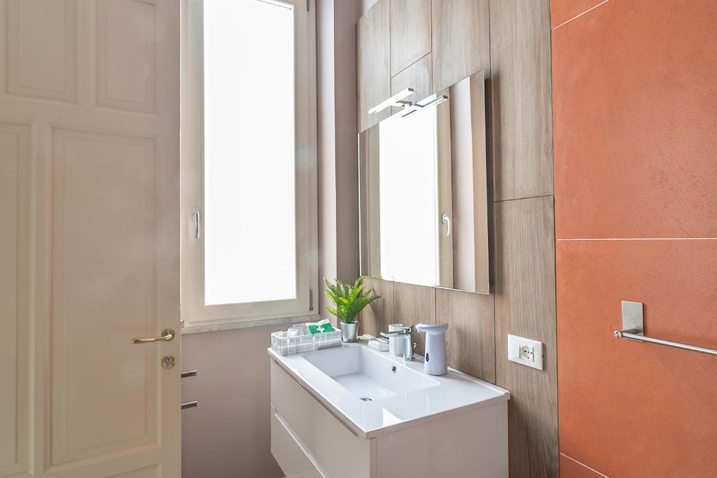 Koupelna v ubytování B&B Handy Palermo
